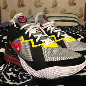 Meet your Posher, Mitchell